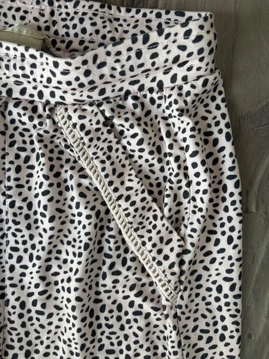 Light Pink Animal Print Lounge Pants - Picture 4 of 5